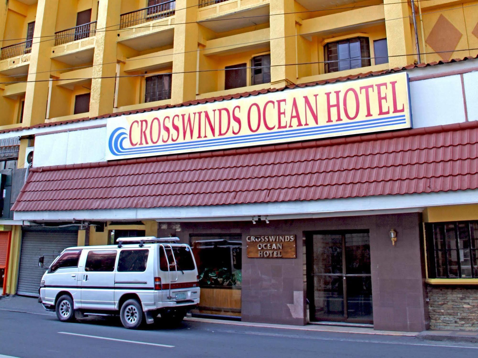 Crosswinds Ocean Hotel Paranaque City Buitenkant foto